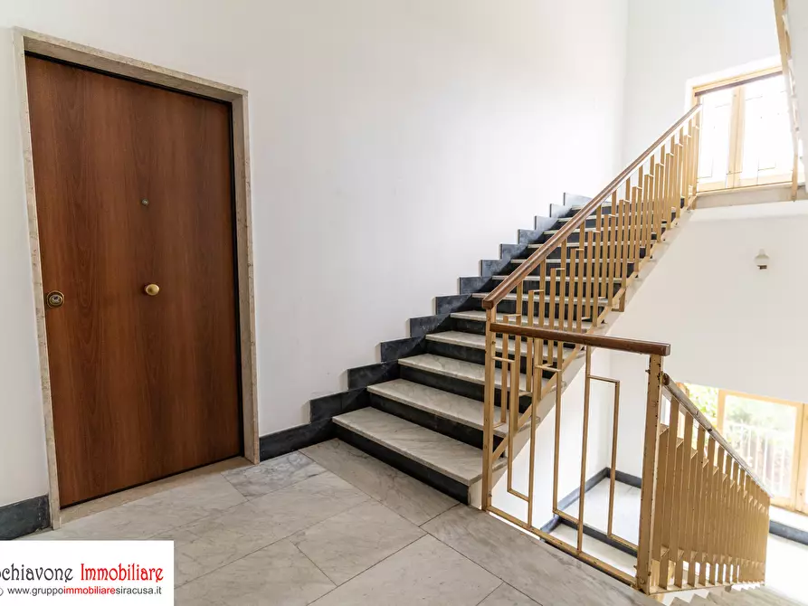 Immagine 27 di Pentalocale in vendita  a Siracusa