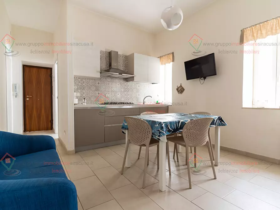 Immagine 1 di Trilocale in vendita  a Siracusa