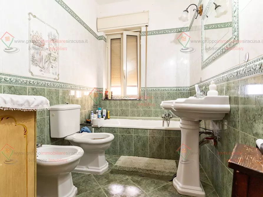 Immagine 16 di Pentalocale in vendita  a Siracusa