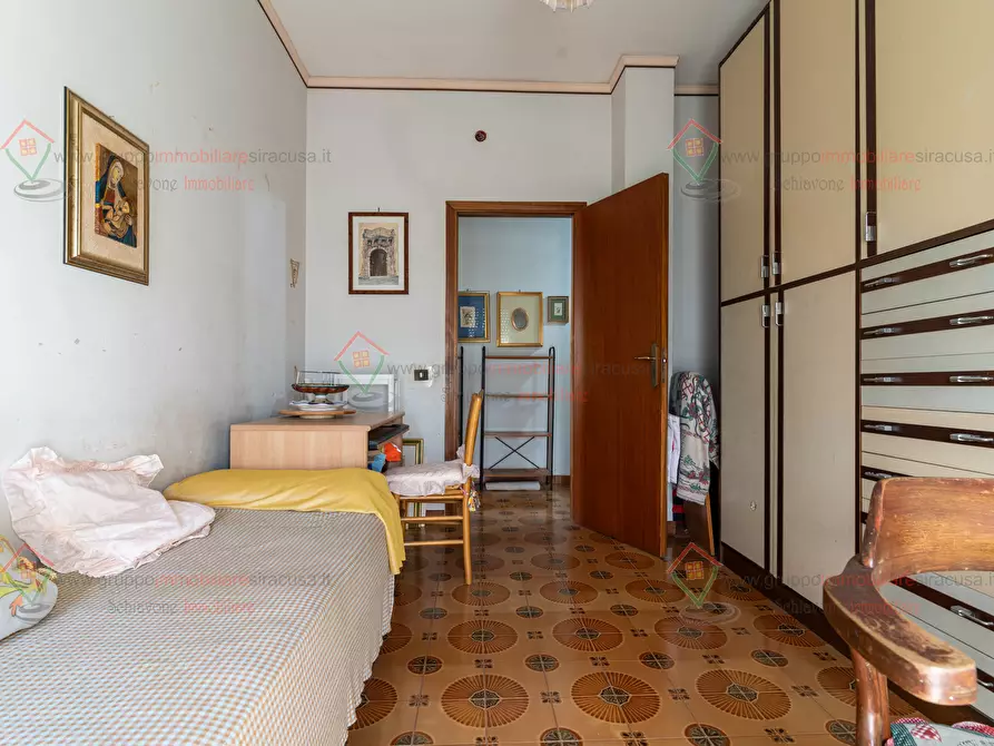 Immagine 15 di Pentalocale in vendita  a Siracusa