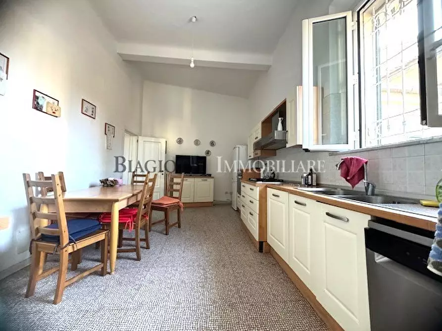 Immagine 38 di Casa semindipendente in vendita  a Livorno