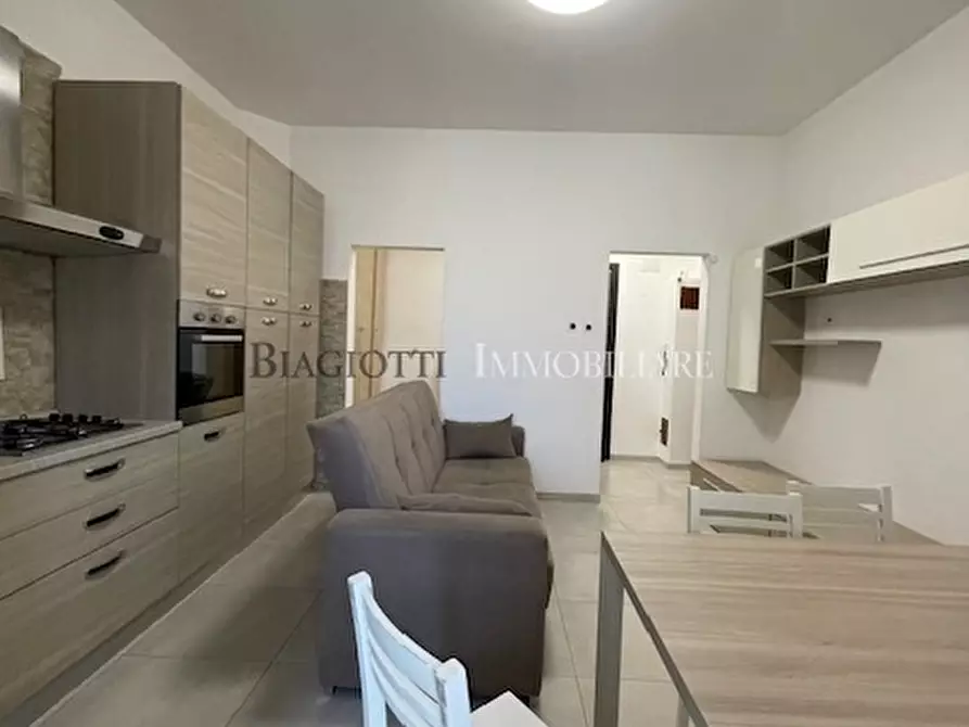 Immagine 3 di Trilocale in vendita  a Livorno