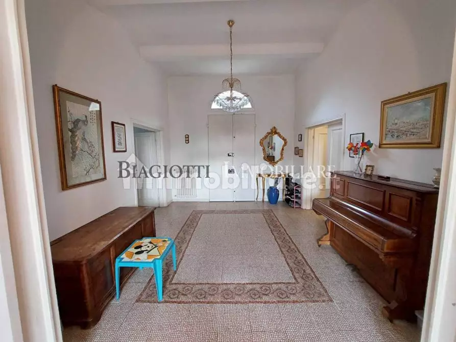 Immagine 8 di Casa semindipendente in vendita  a Livorno