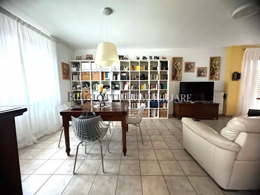 Immagine 8 di Trilocale in vendita  a Livorno