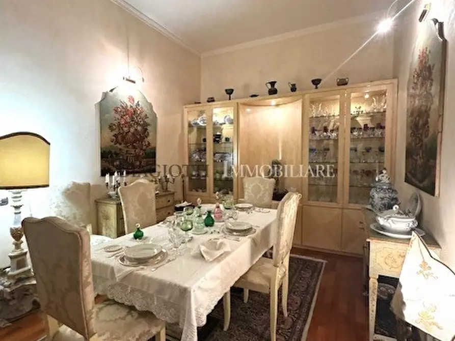 Immagine 12 di Pentalocale in vendita  in viale italia a Livorno