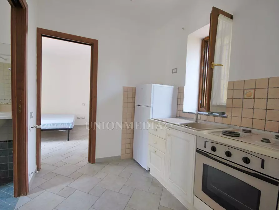 Immagine 3 di Appartamento in vendita  in Viale Giuseppe Mazzini a Sarzana