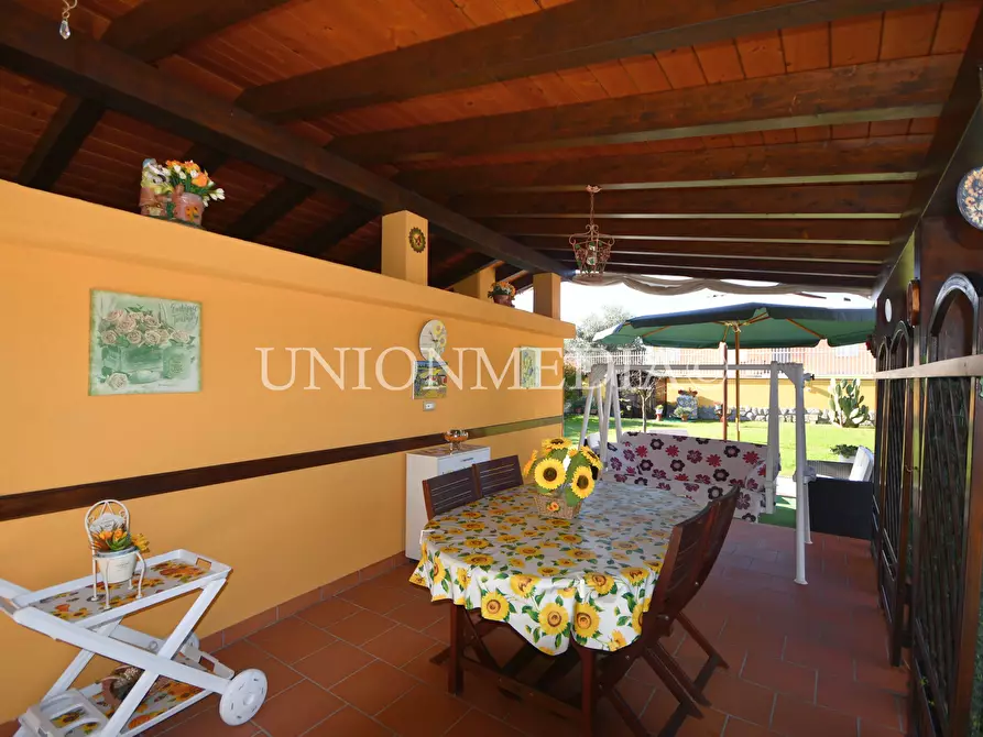 Immagine 11 di Casa indipendente in vendita  in Via canaletto a Castelnuovo Magra