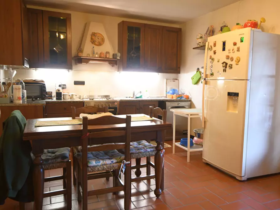 Immagine 34 di Villa in vendita  in Via caniparola a Fosdinovo