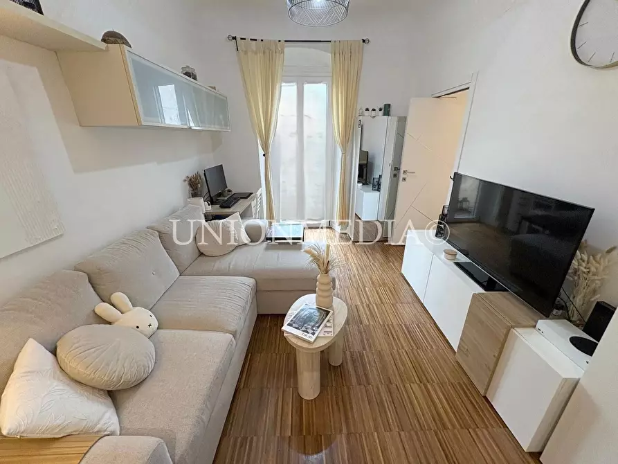 Immagine 12 di Appartamento in vendita  in piazza matteotti a Sarzana