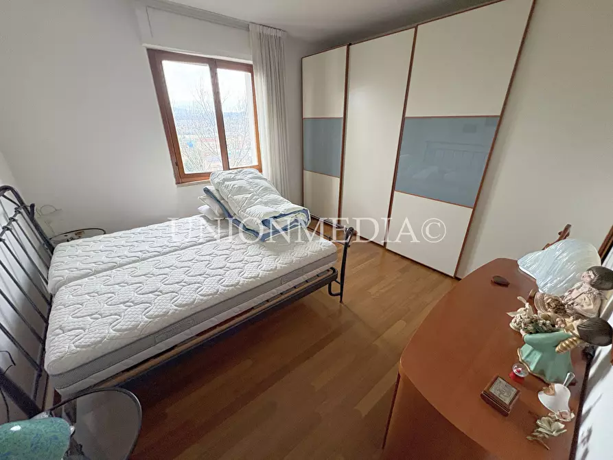 Immagine 21 di Appartamento in vendita  in Via Nazionale a Aulla