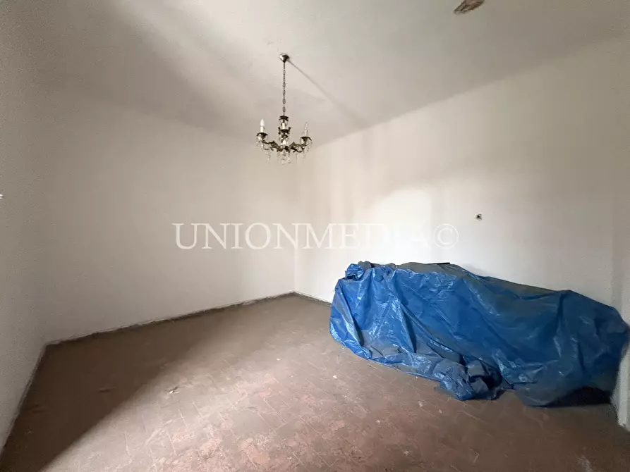 Immagine 17 di Appartamento in vendita  in Via Porta Parma 12 a Sarzana