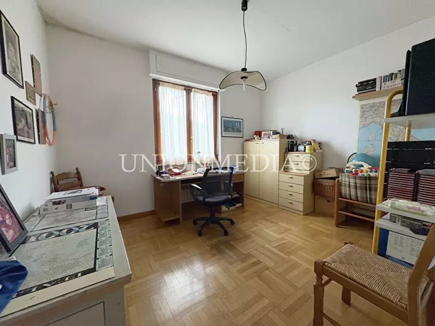 Immagine 13 di Appartamento in vendita  in Via Nazionale a Aulla