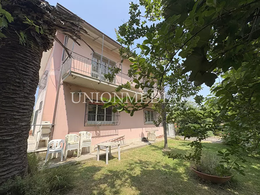 Immagine 9 di Casa indipendente in vendita  in Via bradiola a Sarzana