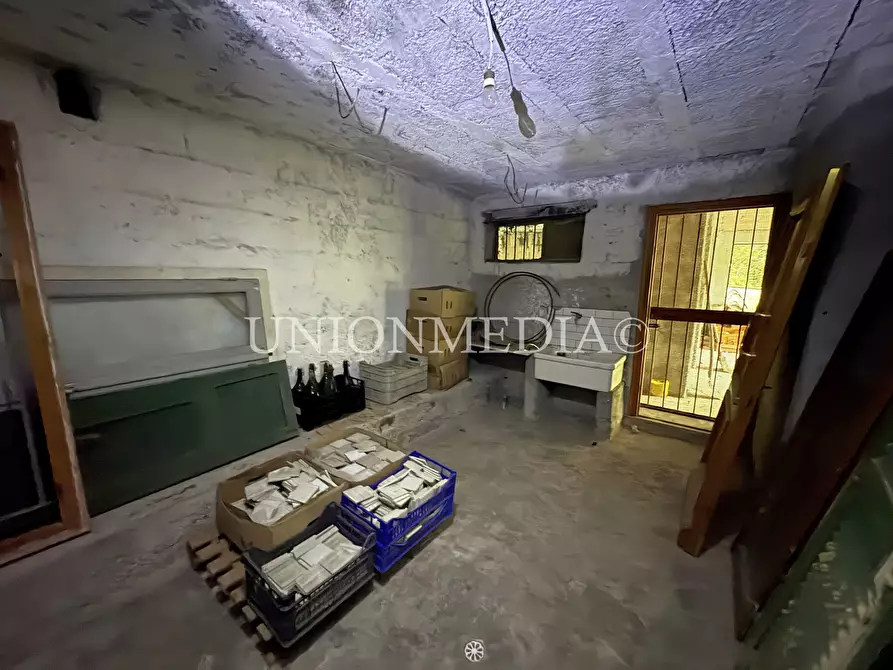 Immagine 41 di Casa bifamiliare in vendita  a Follo