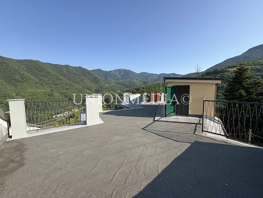 Immagine 4 di Casa semindipendente in vendita  in via della costa 19 a Sesta Godano