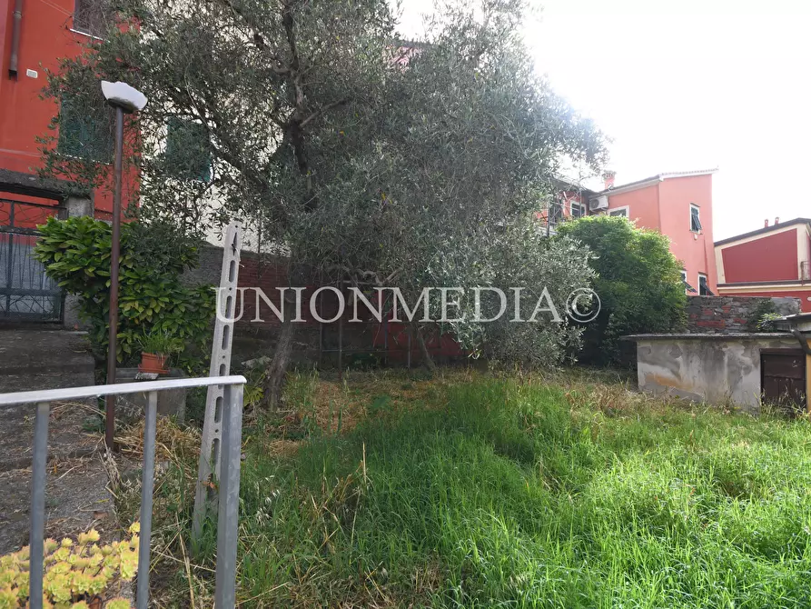 Immagine 22 di Appartamento in vendita  in Via Matteotti 8 a Vezzano Ligure