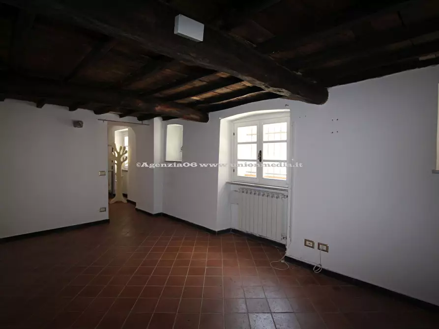 Immagine 25 di Casa semindipendente in vendita  a Sarzana