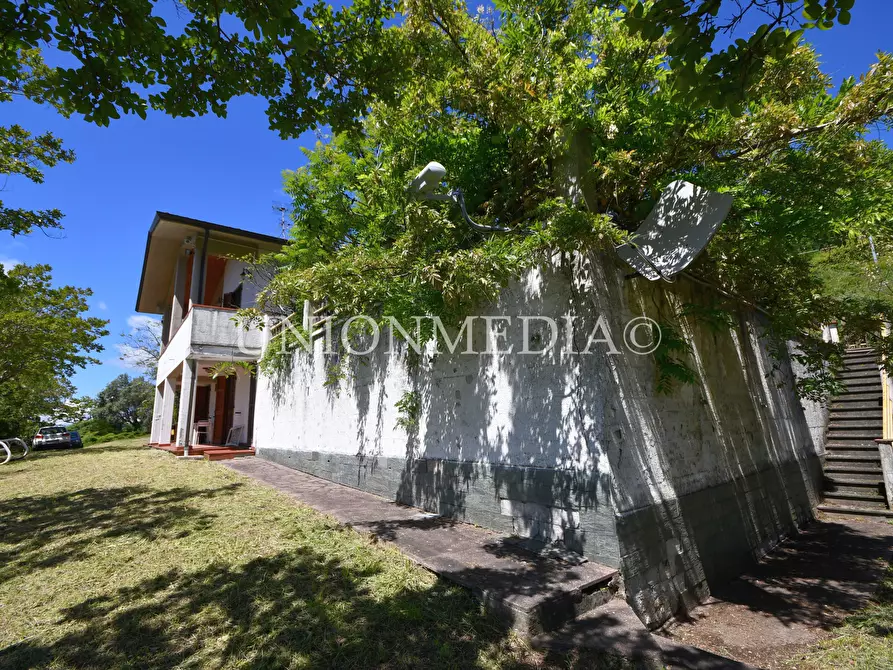 Immagine 10 di Casa indipendente in vendita  a Sarzana