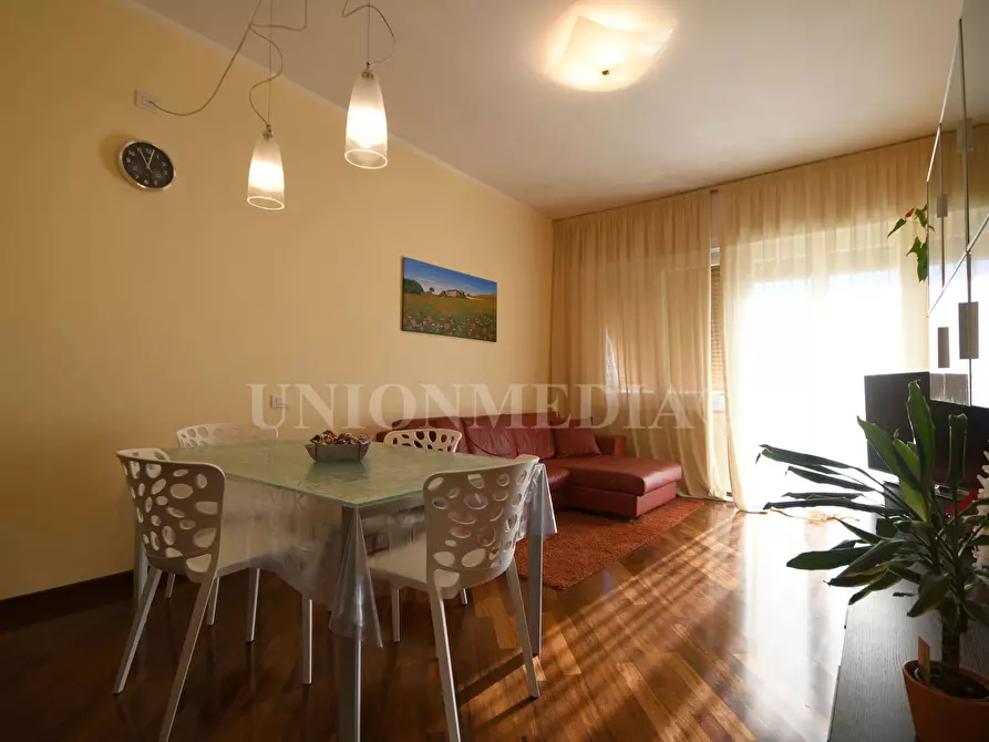 Immagine 1 di Appartamento in vendita  in via OLDOINI a La Spezia