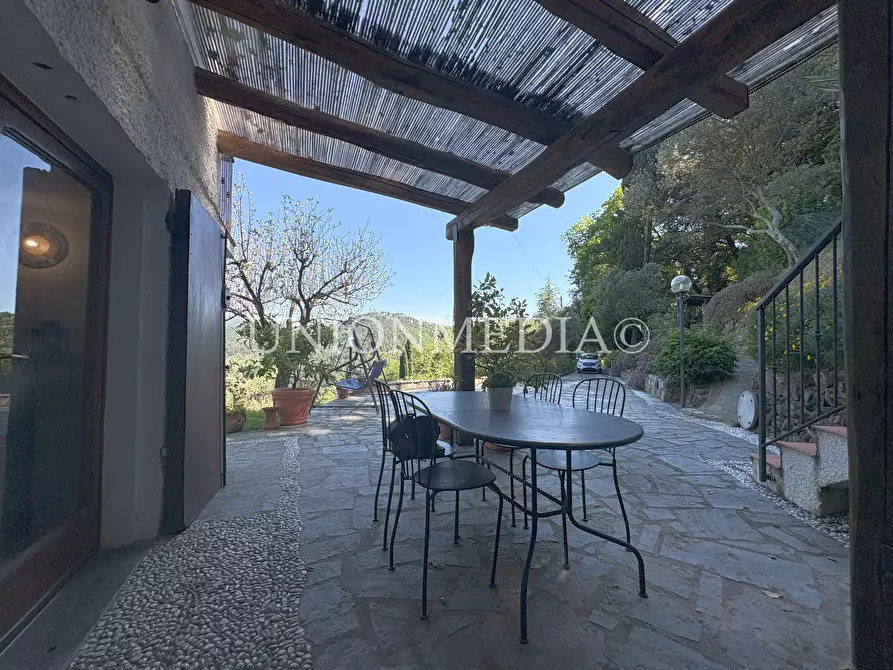 Immagine 37 di Villa in vendita  in Viale Vittorio Alfieri a Fosdinovo