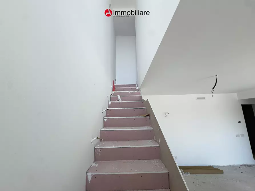 Immagine 14 di Villetta a schiera in vendita  a Rimini
