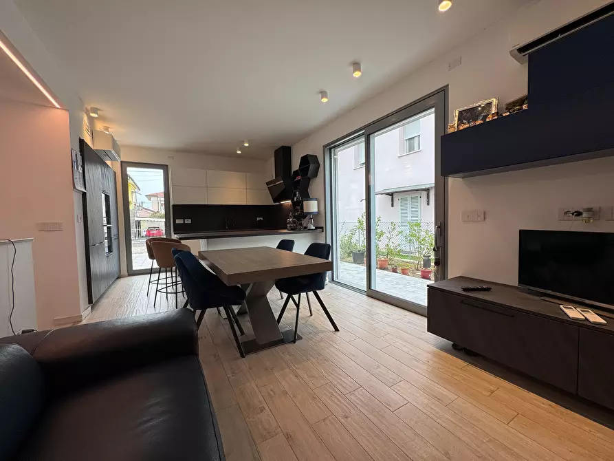 Immagine 1 di Casa indipendente in vendita  in Via Galileo Galilei 1B a Cervia