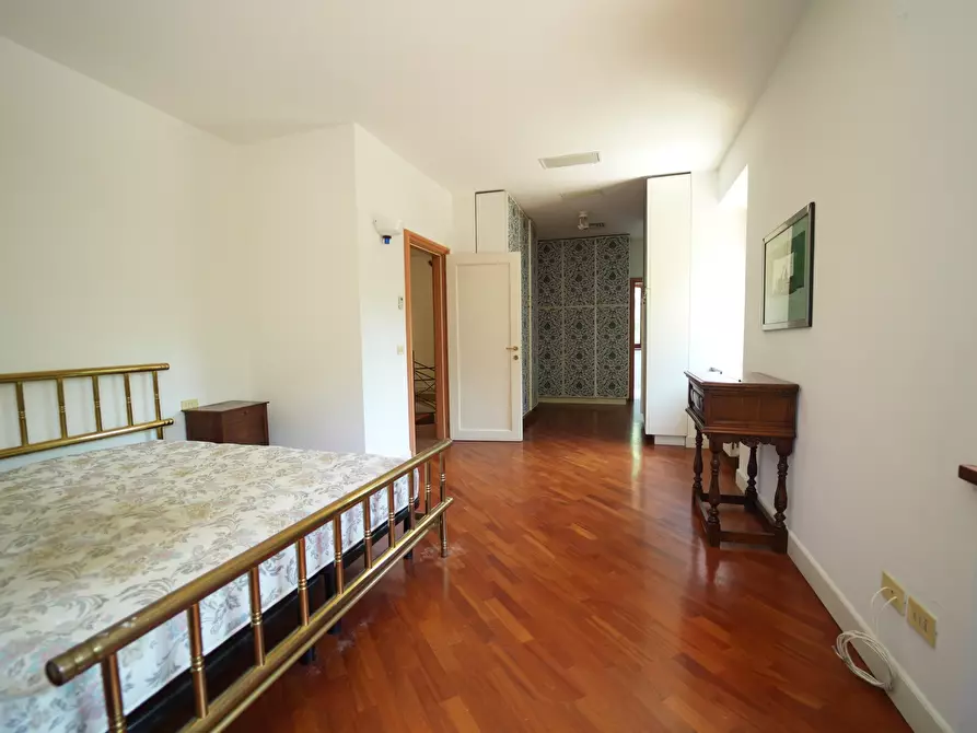 Immagine 39 di Villa in vendita  in Via Molino Ronci 8 a Rimini