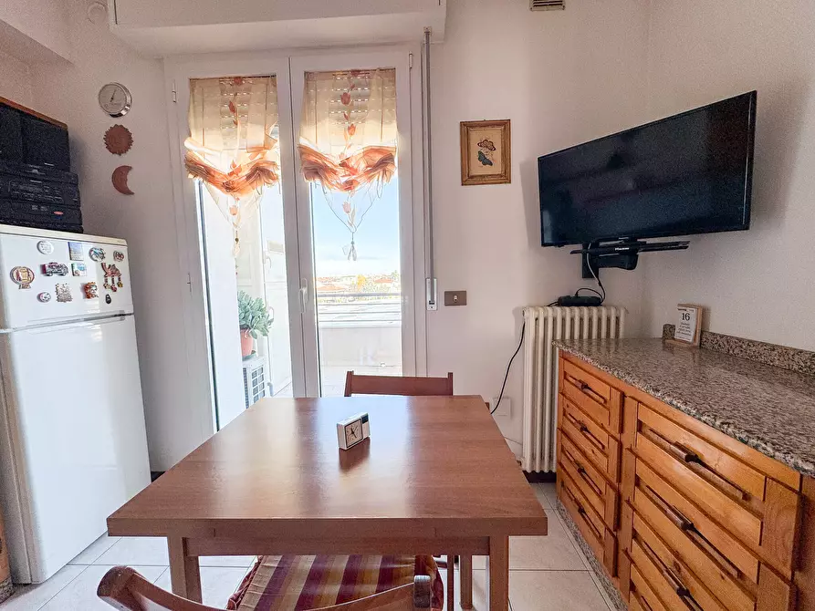 Immagine 11 di Trilocale in vendita  in VIA MARVELLI 7 a Rimini