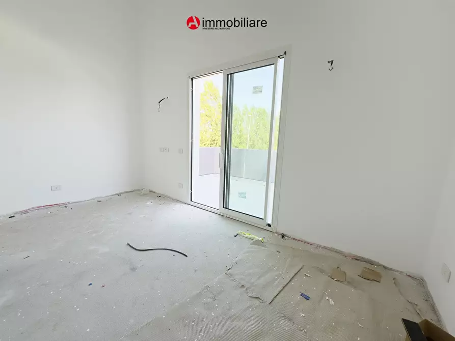 Immagine 11 di Villetta a schiera in vendita  a Rimini