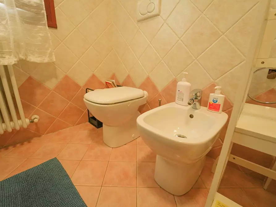 Immagine 14 di Trilocale in vendita  in Via Baracchi 10 a Rimini