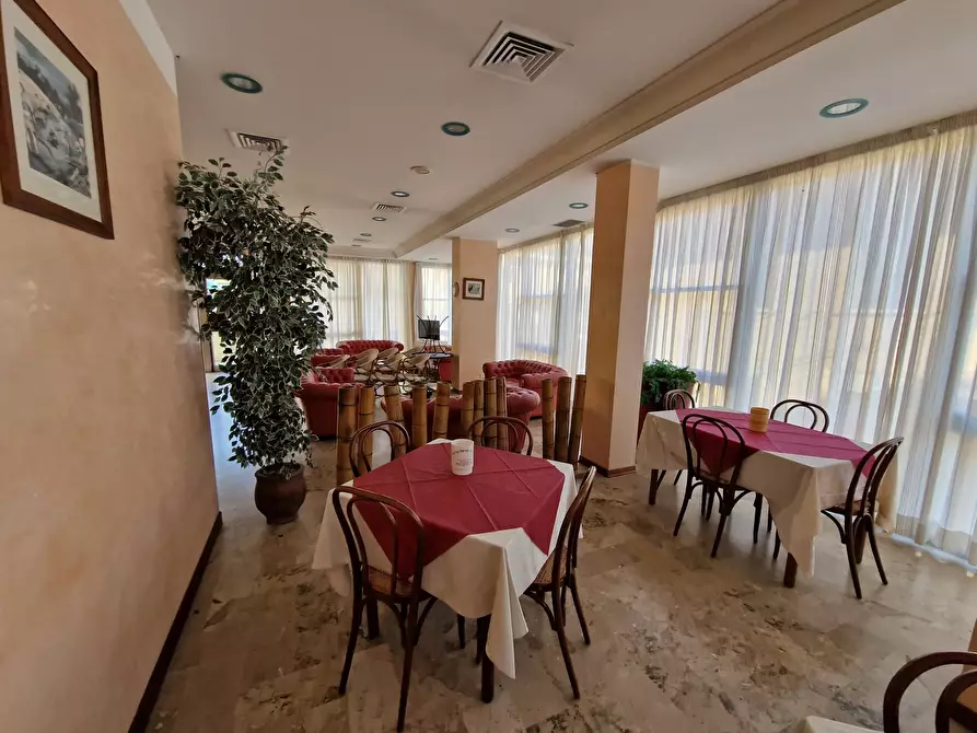 Immagine 9 di Albergo/B&B/Residence in vendita  in Viale Regina Margherita 27b a Rimini