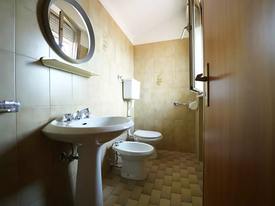 Immagine 5 di Bilocale in vendita  in Via C. Pisacane 23A a Cattolica