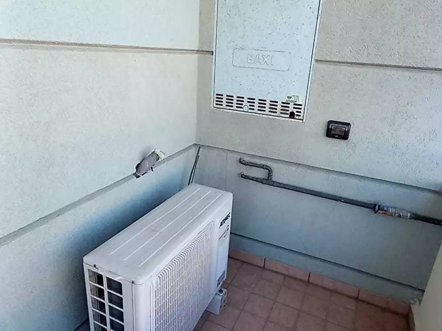 Immagine 15 di Bilocale in vendita  in Via Giuseppe Baretti 23 a Rimini