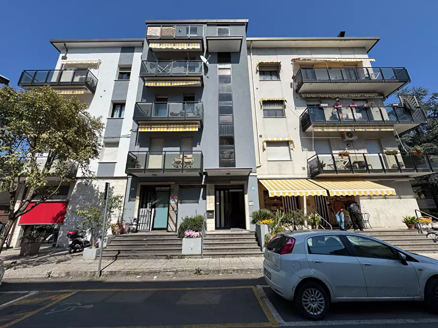Immagine 25 di Quadrilocale in vendita  in Via Clotilde Tambroni 22 a Rimini