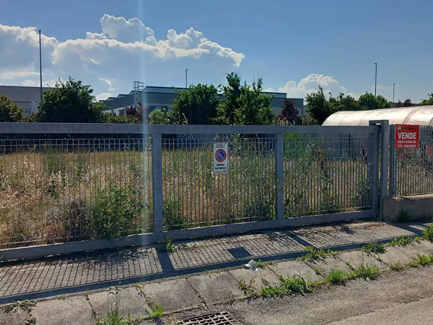 Immagine 5 di Attività artigianale in vendita  in Viale Cagnina a Riccione