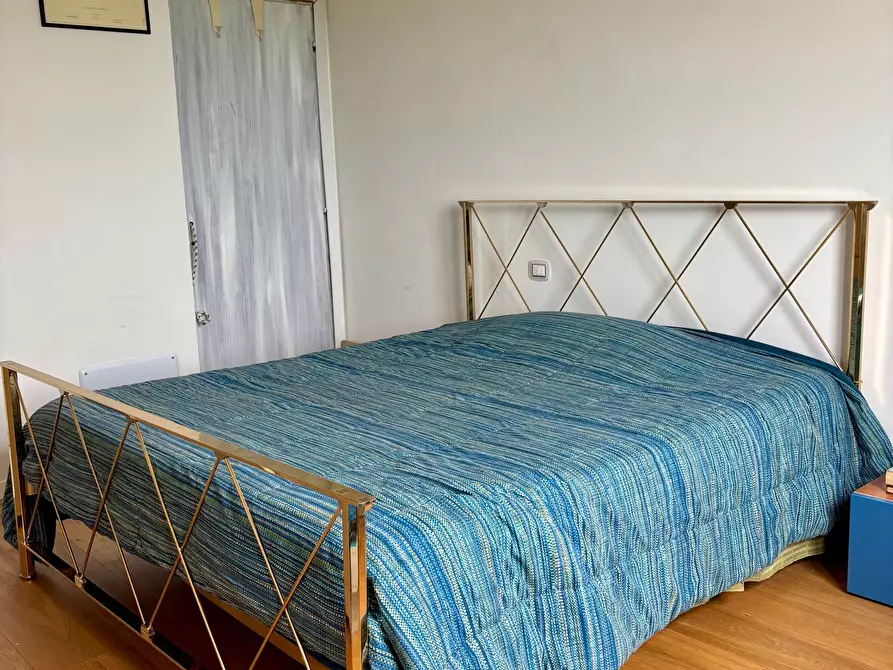 Immagine 30 di Quadrilocale in vendita  in Via dell'Edera 8 a Rimini