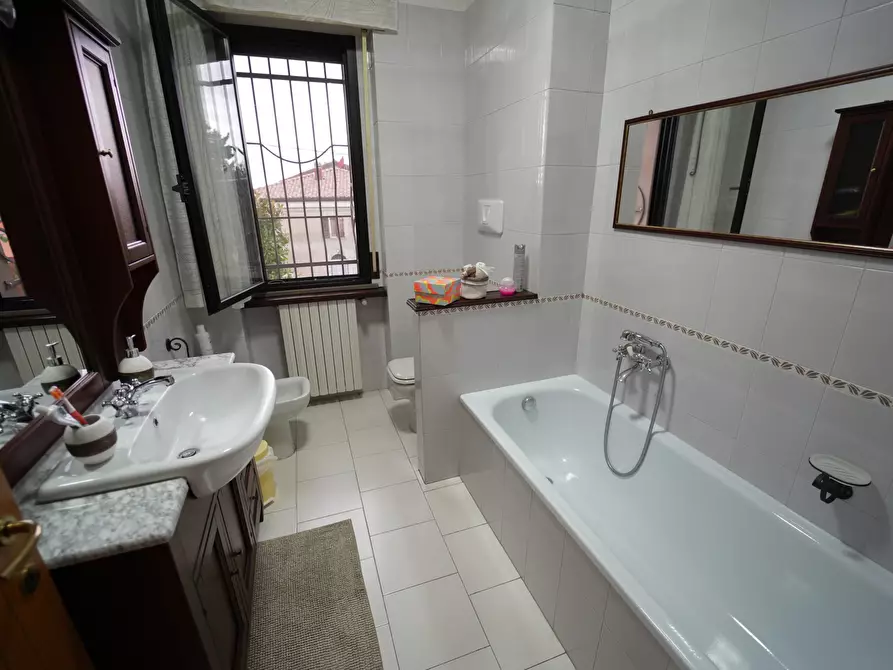 Immagine 28 di Villa in vendita  in Via I° Maggio 1 a Coriano