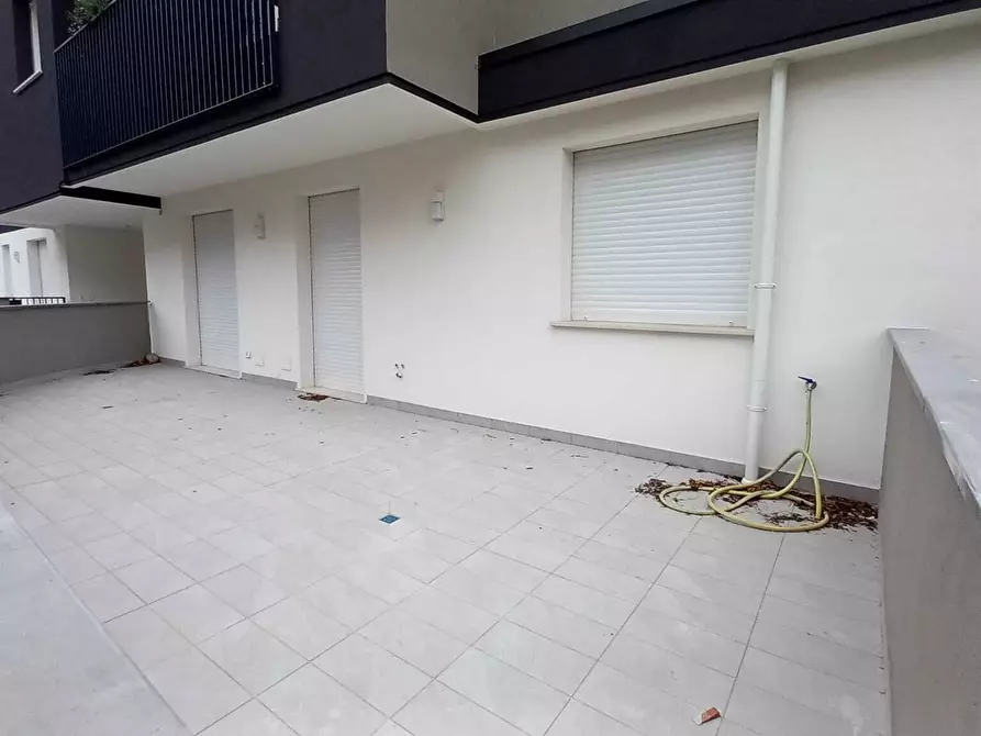 Immagine 18 di Quadrilocale in vendita  in Via della Fiera 85 a Rimini