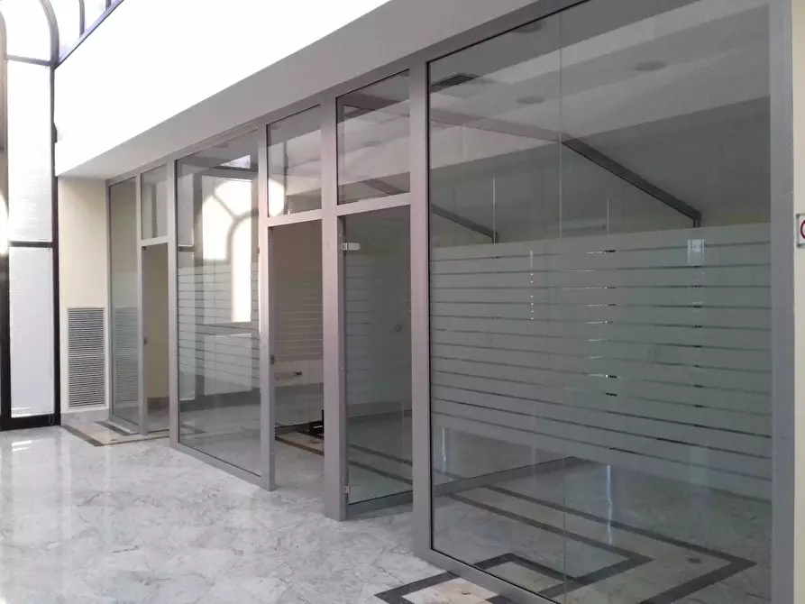 Immagine 9 di Ufficio in vendita  in Via per Poviglio 16 a Reggio Nell'emilia