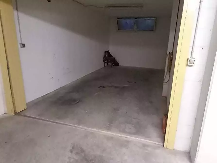 Immagine 16 di Bilocale in vendita  in Via Giuseppe Baretti 23 a Rimini