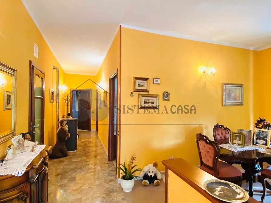 Immagine 10 di Villa in vendita  in Via 1º Maggio 12 a Follo