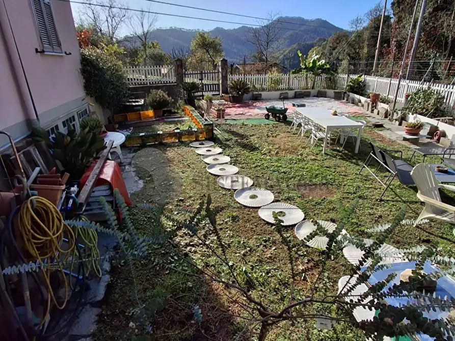 Immagine 14 di Porzione di casa in vendita  a Follo