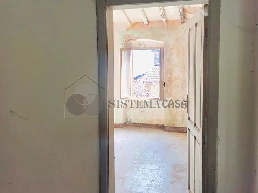 Immagine 13 di Rustico / casale in vendita  in Via Villaggio U.N.R.R.A. 8 a Fosdinovo