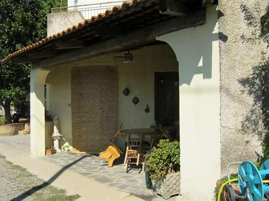 Immagine 1 di Villa in vendita  a Cassano Allo Ionio