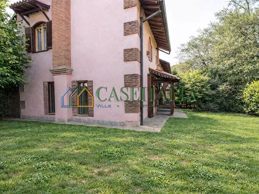 Immagine 42 di Villa in vendita  in Piazza Stazione 2 a Rosta