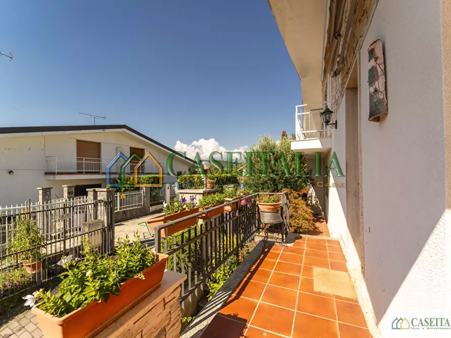 Immagine 11 di Porzione di casa in vendita  in VIA MARGROT 15 a Rosta