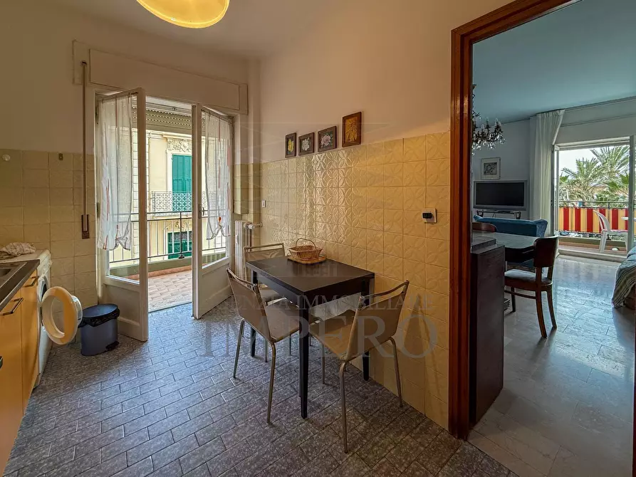 Immagine 12 di Pentalocale in vendita  in Via Sant'Antonio 10 a Bordighera