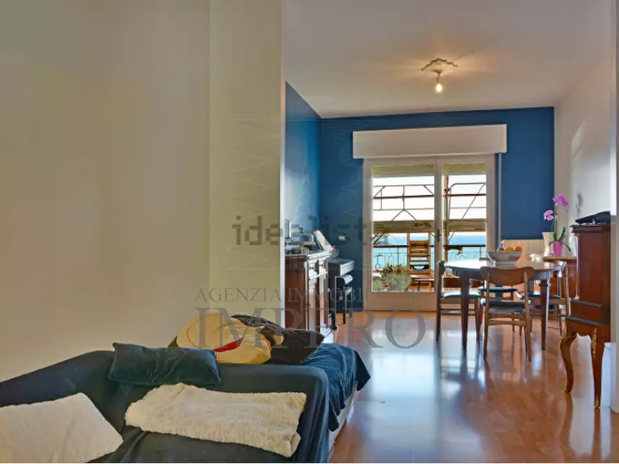 Immagine 9 di Quadrilocale in vendita  in Via delle Gerbere 1F a Ventimiglia