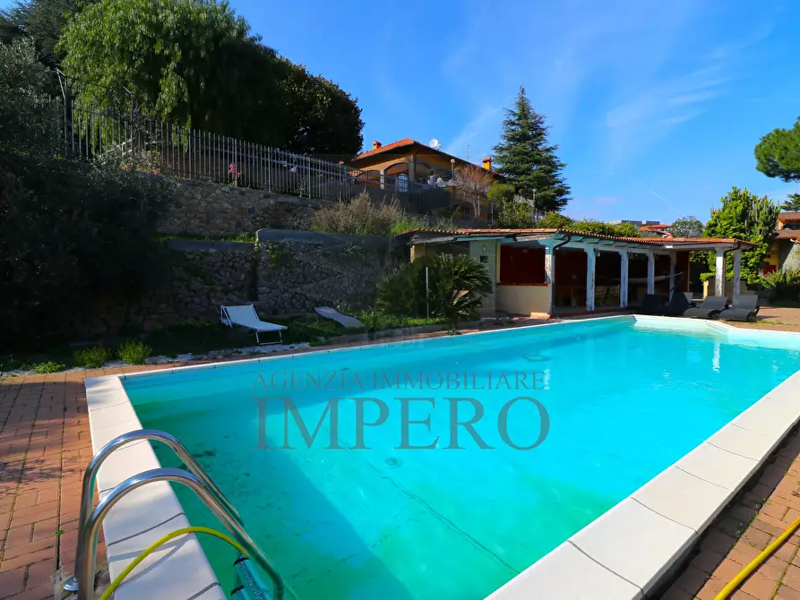 Immagine 42 di Villa in vendita  in Via Tamagna 1 a Ventimiglia