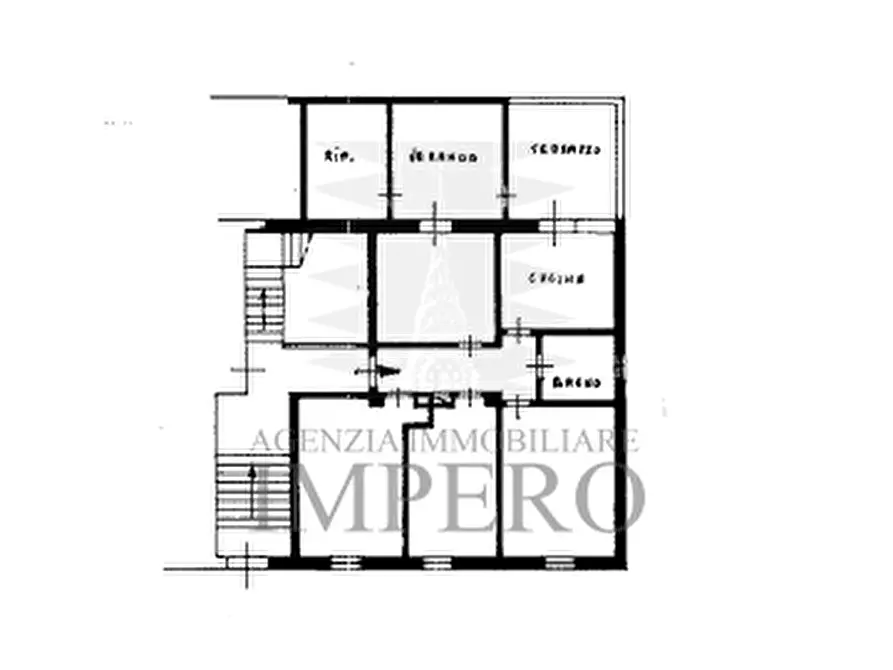 Immagine 39 di Pentalocale in vendita  in Via Ernesto Chiappori 28 a Ventimiglia